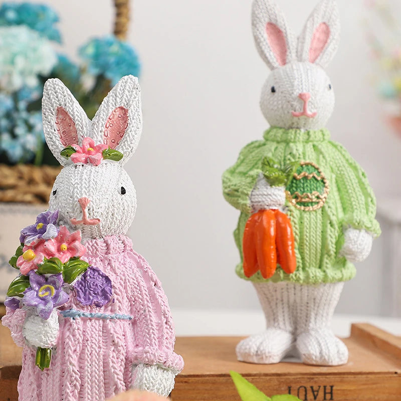Boneco Coelho da Páscoa Roupas Coelhinhos de resina artesanais em formato de cenoura
