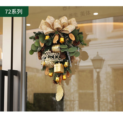 Guirlanda de Natal Nevada com Bolas Vermelhas, Pinhas e Azevinhos - Decoração Natalina